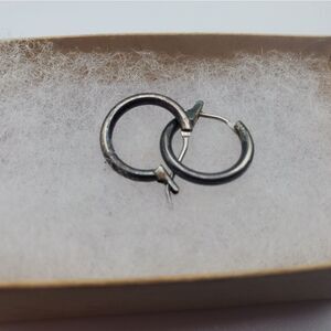 C hoop earrings‎ grunge dark academia